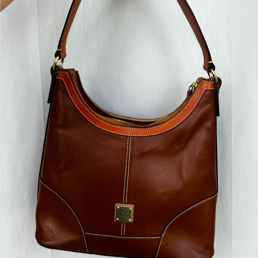 Dooney & Bourke purse
